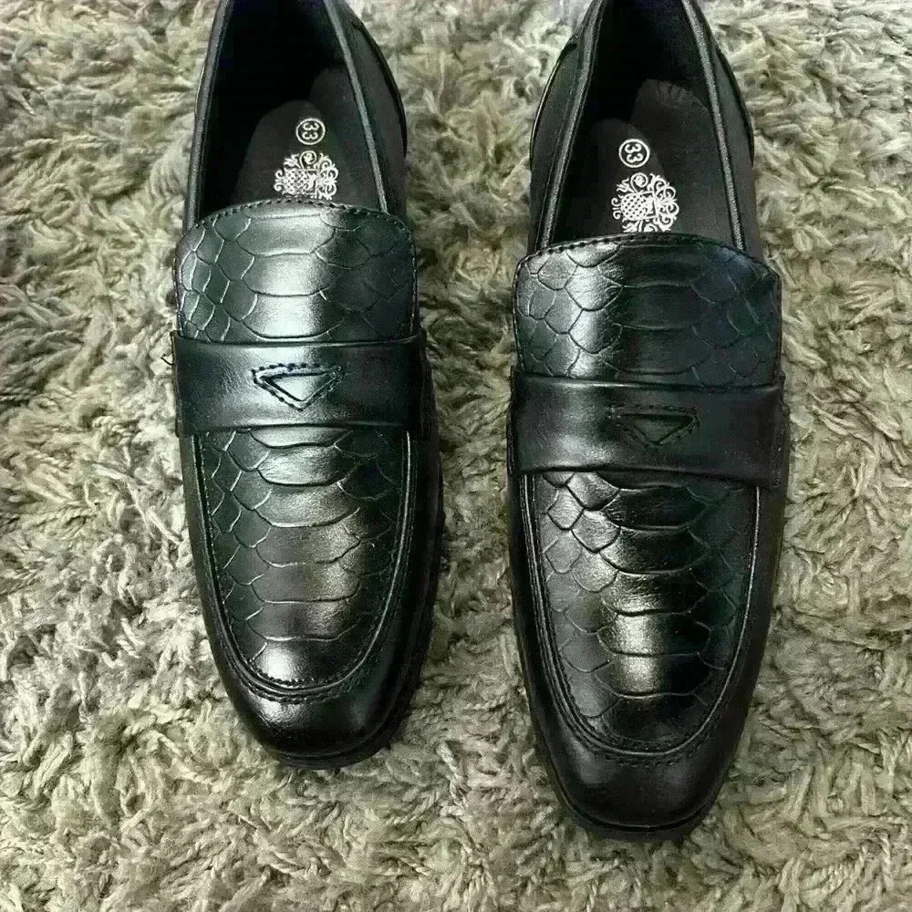 Boy Black Loafers NWB Size 33 - Picture 4 of 4